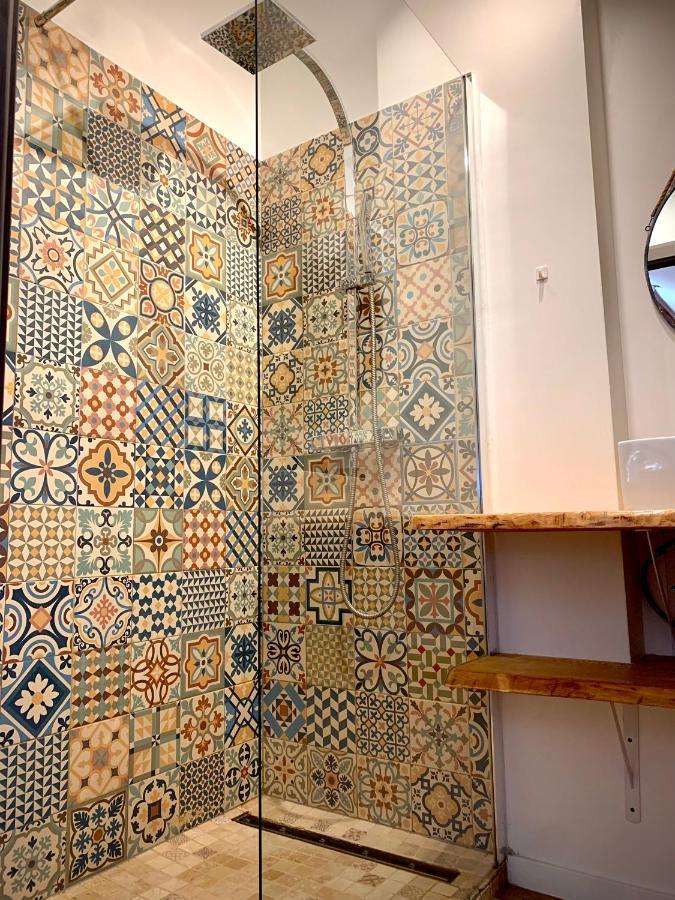 Les Fabuleux Appartements Du Coeur De Ville - Place Victor Hugo Μπεζανσόν Εξωτερικό φωτογραφία