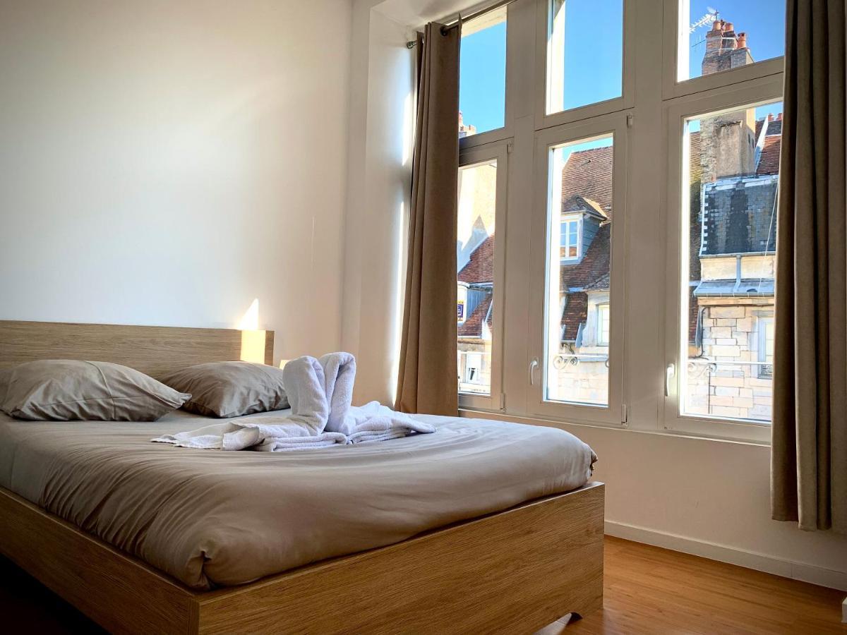 Les Fabuleux Appartements Du Coeur De Ville - Place Victor Hugo Μπεζανσόν Εξωτερικό φωτογραφία