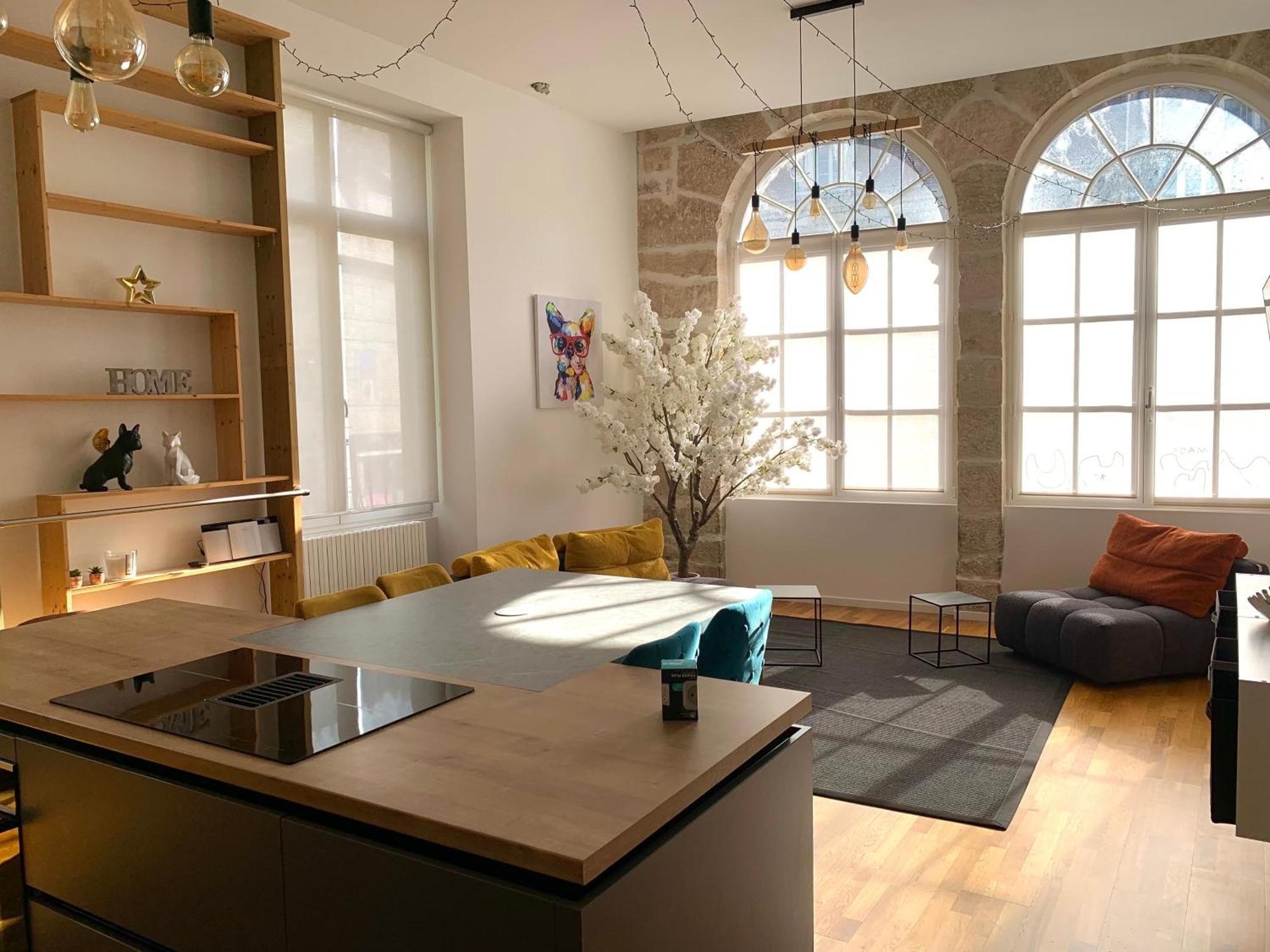 Les Fabuleux Appartements Du Coeur De Ville - Place Victor Hugo Μπεζανσόν Εξωτερικό φωτογραφία